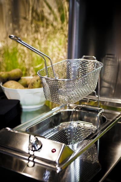 OUTDOOR KITCHEN UNIT 130 – PLANCHA AND DEEP-FAT FRYER