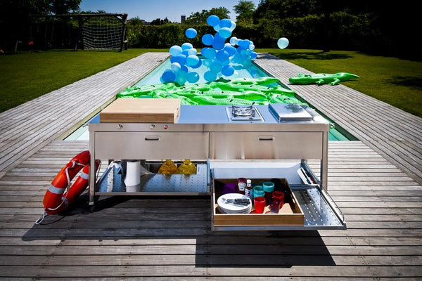 OUTDOOR KITCHEN UNIT 190 'SWIMMING POOL'