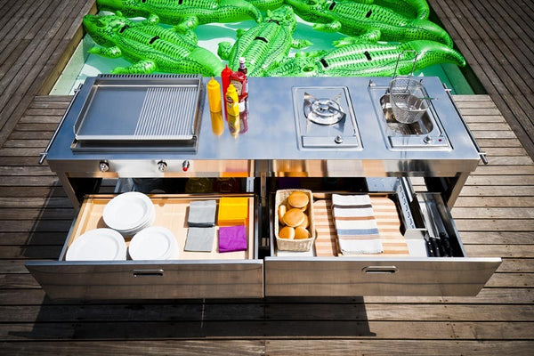 OUTDOOR KITCHEN UNIT 190 'SWIMMING POOL'