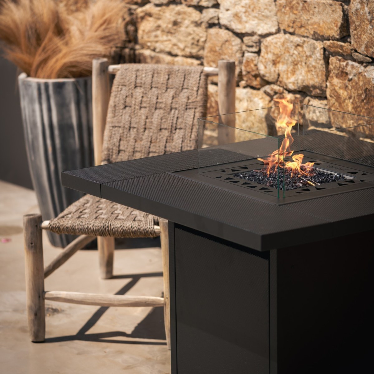Fire Pits & Fire Tables